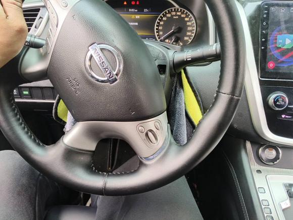 [上海·鄂B] 二手日产楼兰2015款 2.5L XE 两驱精英版