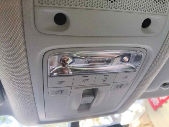 [武汉·鄂A] 二手奥迪奥迪Q32018款 30周年年型 30 TFSI 时尚型