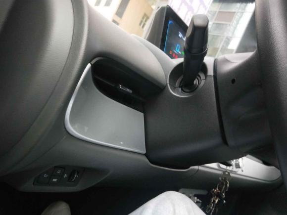 [深圳·粤B] 二手长安长安Lumin2022款 301km 蜜甜款