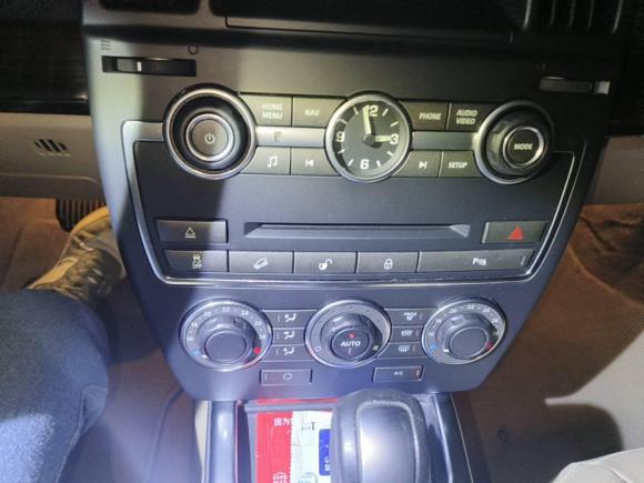 [深圳·粤B] 二手路虎神行者22014款 2.2T SD4 S柴油版