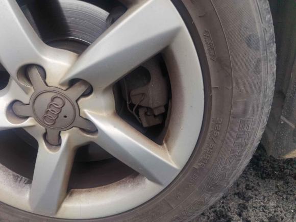 [义乌·浙G] 二手奥迪奥迪A4L2015款 35 TFSI 自动标准型