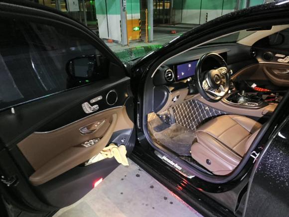 [南京·苏L] 二手奔驰奔驰E级2019款 E 300 L 运动时尚型