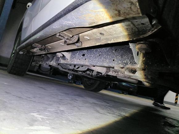 [上海·川R] 二手荣威荣威RX82019款 30T 智联网两驱超群旗舰版