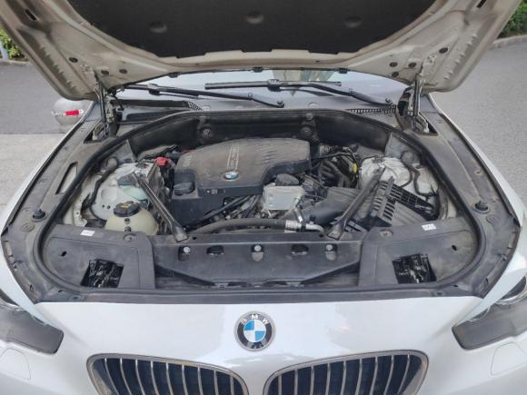 [武汉·鄂A] 二手宝马宝马5系GT2015款 528i 领先型