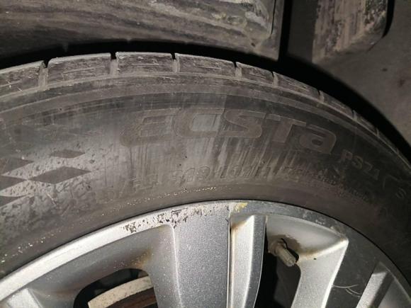 [广州·粤A] 二手路虎揽胜极光2017款 2.0T SE 智耀版