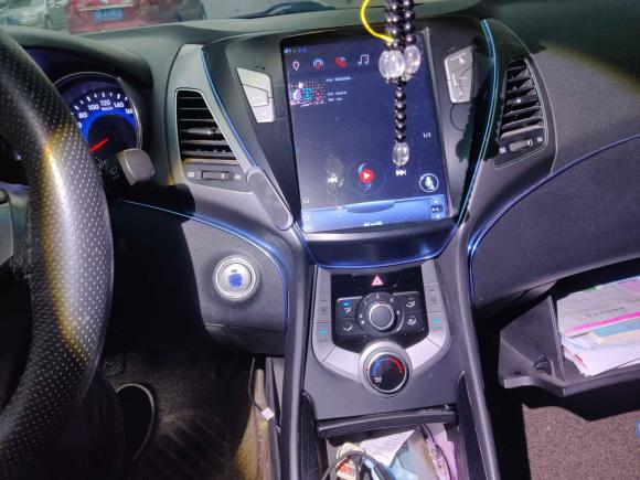 [南京·苏N] 二手现代朗动2015款 1.6L 手动领先型