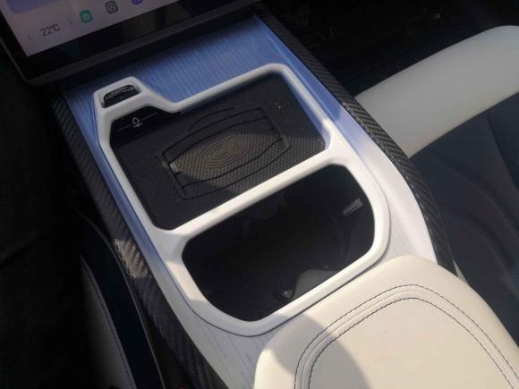 [青岛·鲁B] 二手哪吒汽车哪吒GT2023款 560