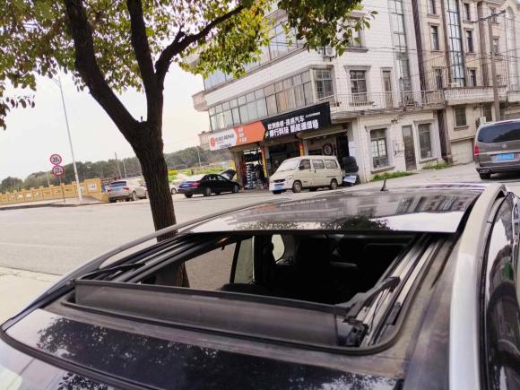 [上海·沪C] 二手雷诺科雷傲2010款 2.5L 四驱舒适型