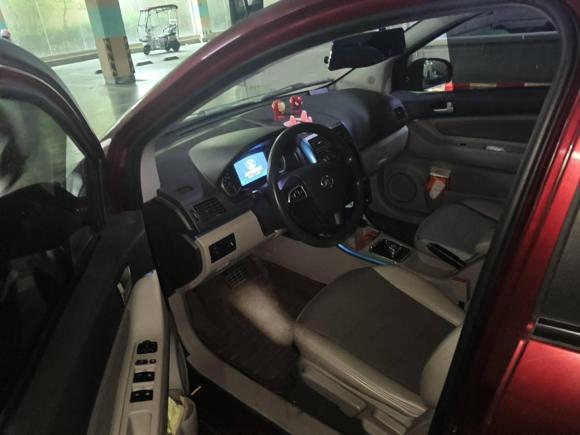 [宁波·浙B] 二手北汽新能源北汽新能源EV2015款 EV200 轻快版