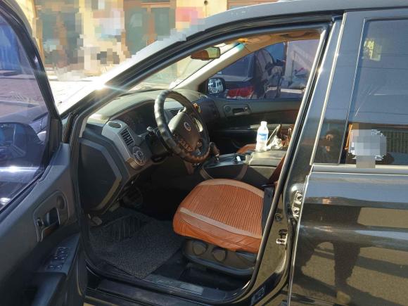 [青岛·鲁B] 二手双龙享御2011款 2.0T 两驱精英导航版