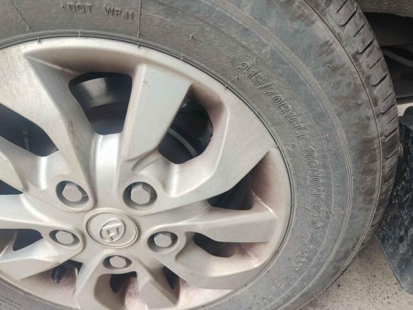 [武汉·鄂W] 二手上汽大通MAXUS上汽大通MAXUS V802021款 2.0T PLUS AMT城市版短轴超低顶5/6座