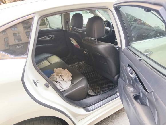 [苏州·苏E] 二手英菲尼迪英菲尼迪Q702015款 Q70L 2.5L 精英版