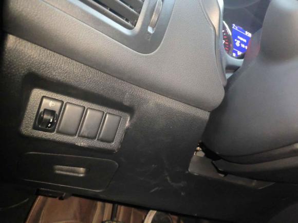 [杭州·浙A] 二手东风风度东风风度MX62015款 2.0L 手动两驱领航版