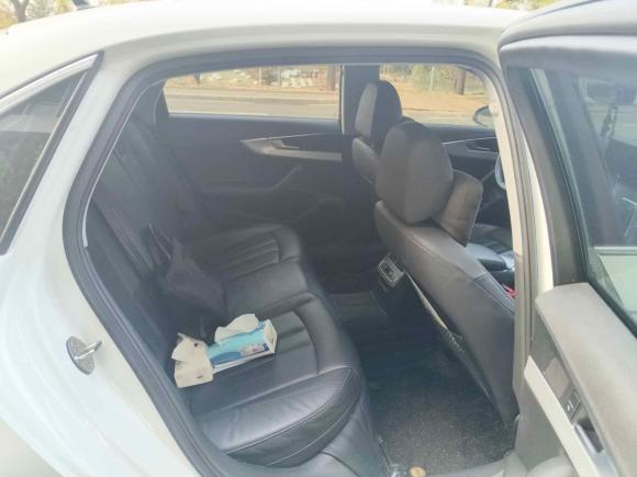 [青岛·鲁B] 二手奥迪奥迪A4L2017款 40 TFSI 时尚型