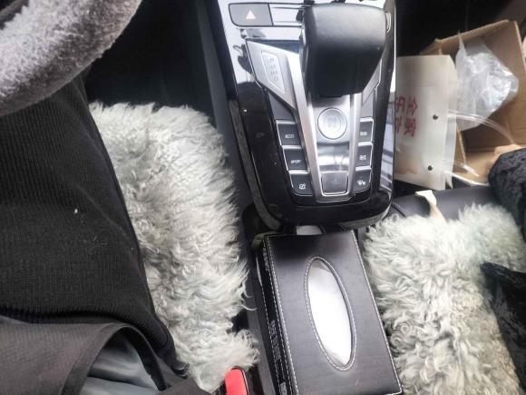 [青岛·鲁B] 二手比亚迪元新能源2019款 EV360 智联悦尚型