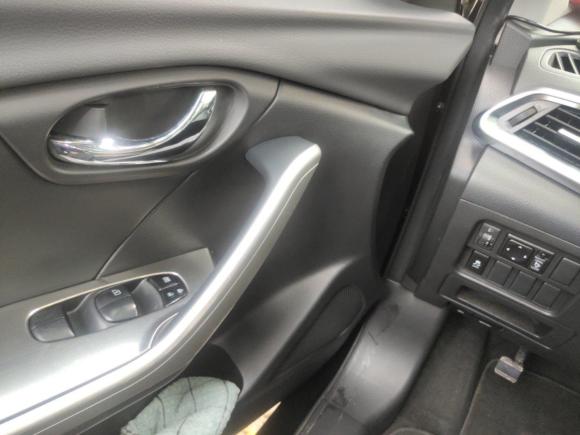 [广州·粤A] 二手启辰启辰T902017款 2.0L CVT智尚版