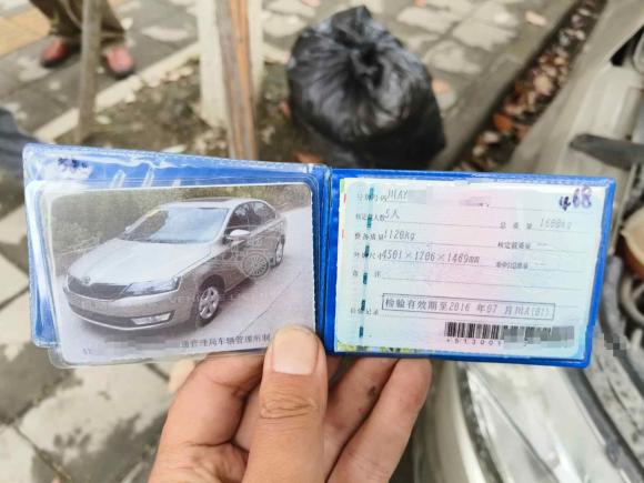 [成都·川A] 二手斯柯达昕锐2013款 1.6L 手动智选型