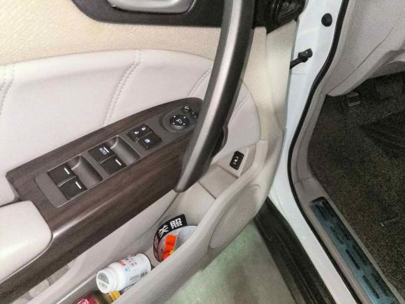 [无锡·苏B] 二手本田艾力绅2015款 2.4L VTi-S尊贵版