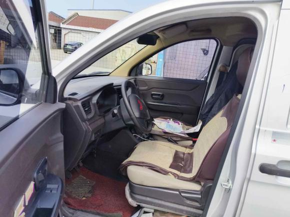 [上海·苏U] 二手五菱汽车五菱宏光V2021款 1.5L劲取版封窗车LAR