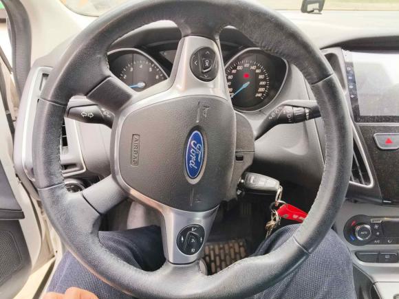 [南通·苏F] 二手福特福克斯2015款 两厢 1.6L 手动风尚型