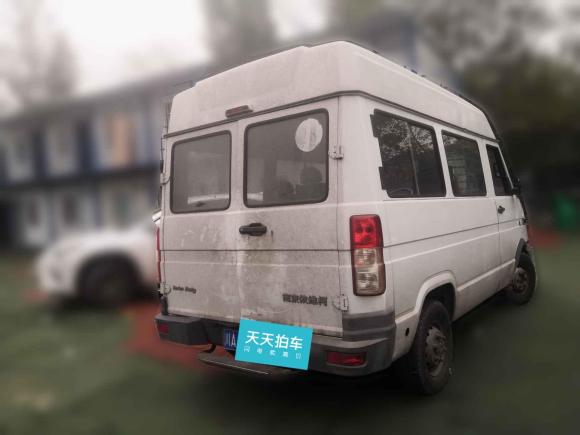 [成都·川A] 二手依维柯依维柯得意2012款 2.5T-A35物流1版中顶