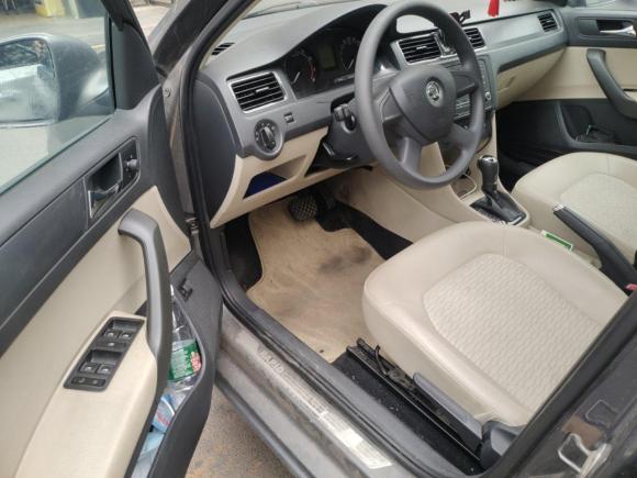 [深圳·粤B] 二手斯柯达昕锐2013款 1.6L 自动智选型