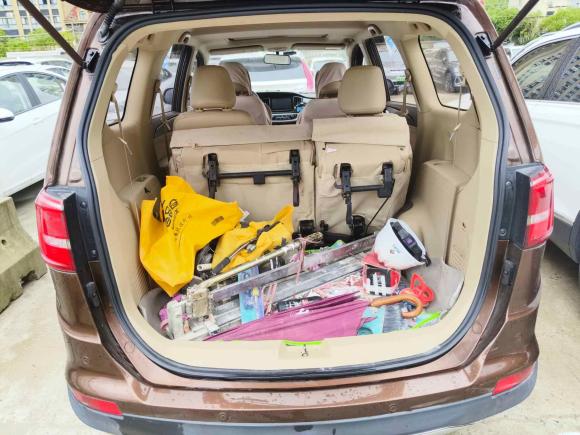 [上海·苏E] 二手宝骏宝骏7302016款 1.5T 手动豪华型 7座