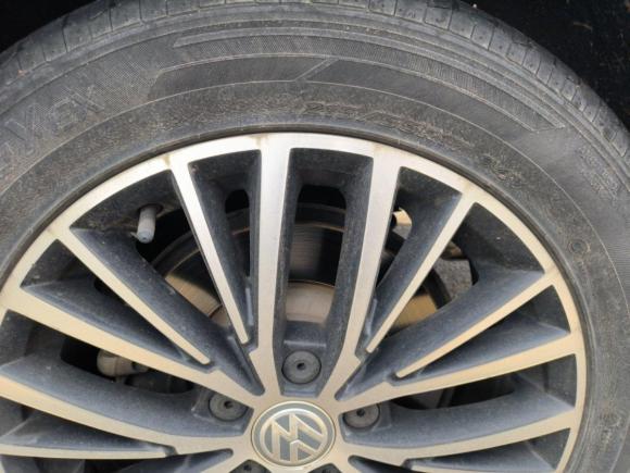 [上海·沪D] 二手大众途安2016款 途安L 330TSI DSG豪华版