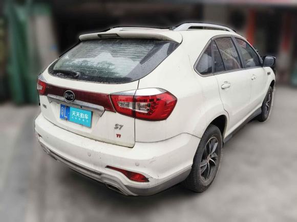 [佛山·粤L] 二手比亚迪比亚迪S72016款 1.5T 手动尊贵型