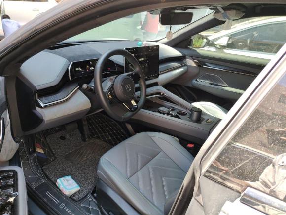 [广州·粤A] 二手极氪极氪0012022款 超长续航单电机 WE版