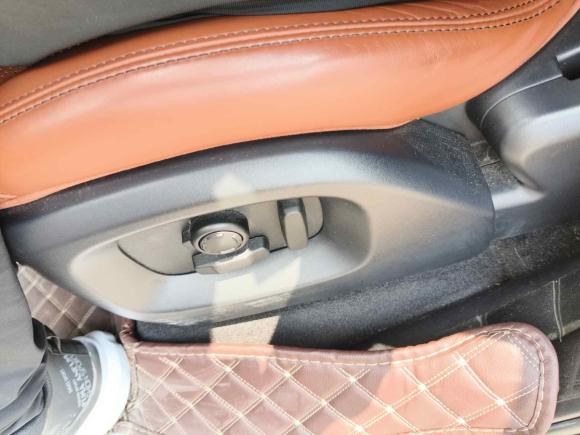 [苏州·苏E] 二手路虎揽胜运动版2016款 3.0 SC V6 HSE DYNAMIC