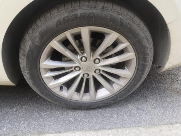 [上海·黑A] 二手宝骏宝骏Valli2021款 1.5T 大理天空 CVT尊享型