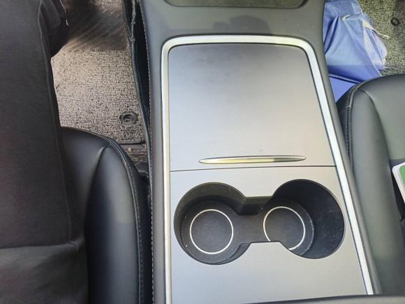 [南通·沪A] 二手特斯拉Model 32021款 标准续航后驱升级版 3D6