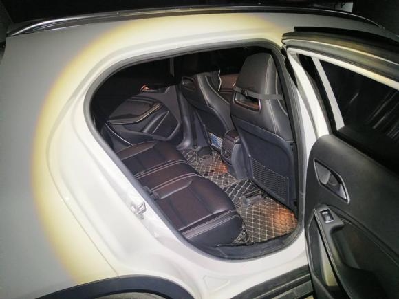 [苏州·苏E] 二手奔驰奔驰GLA2016款 GLA 220 4MATIC 豪华型