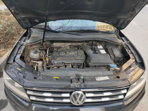 [西安·皖M] 二手大众途观L2017款 330TSI 自动两驱风尚版