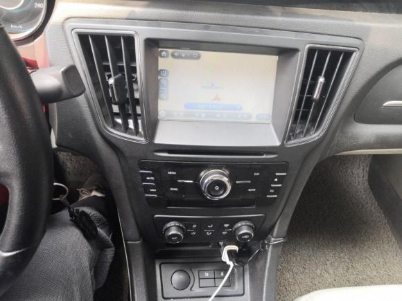 [成都·川A] 二手北京汽车绅宝D502014款 1.5L 手动舒适版