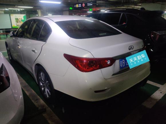 [深圳·粤B] 二手英菲尼迪英菲尼迪Q502014款 2.0T 舒适版