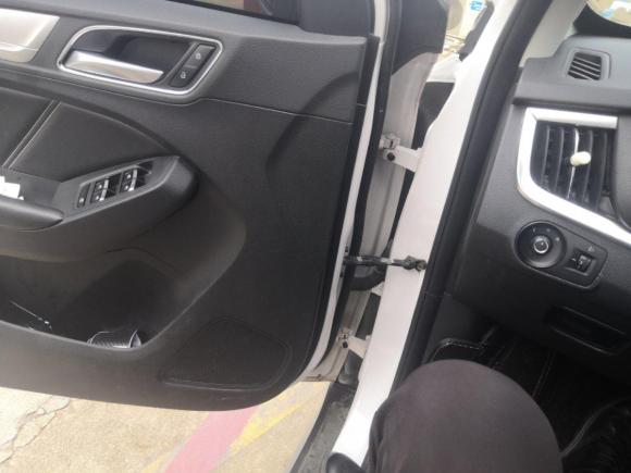 [青岛·鲁B] 二手荣威荣威RX5新能源2017款 ERX5 EV400 电动互联网豪华版