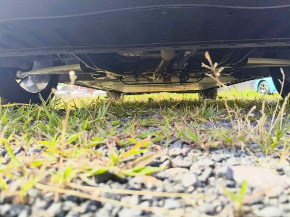 [上海·无P] 二手哪吒汽车哪吒L2024款 310 闪充红衣版