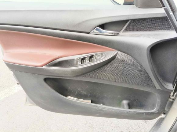 [无锡·苏B] 二手别克别克GL62019款 18T 6座互联豪华型 国VI