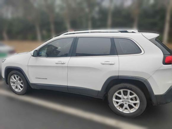 [无锡·苏B] 二手Jeep自由光2016款 2.4L 领先智能版