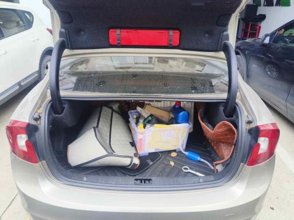 [武汉·鄂A] 二手沃尔沃沃尔沃S602015款 S60L 2.0T 智远版