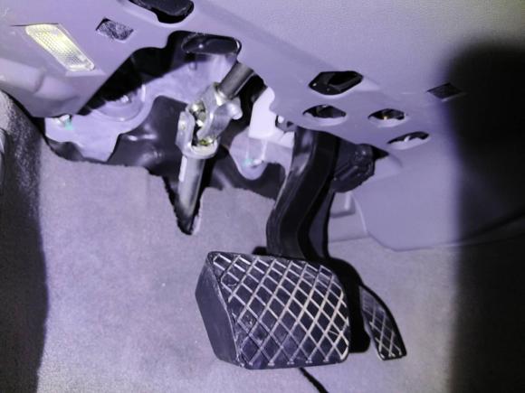 [深圳·粤B] 二手奥迪奥迪A4L2011款 2.0 TFSI 技术型