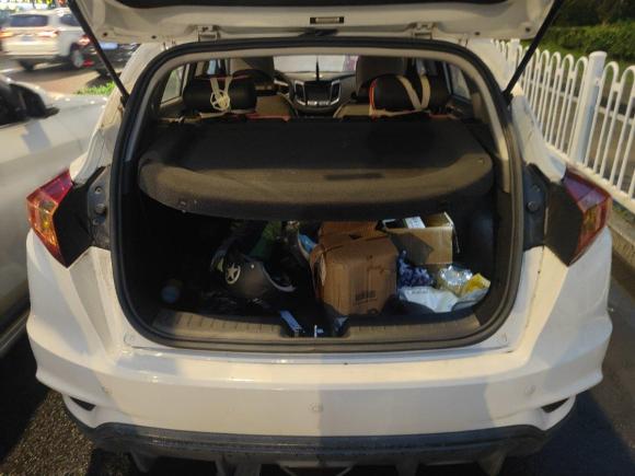 [苏州·苏E] 二手长安逸动XT2016款 1.6L 手动俊酷型