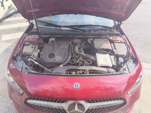 [南通·苏A] 二手奔驰奔驰A级2020款 A 200 L 运动轿车