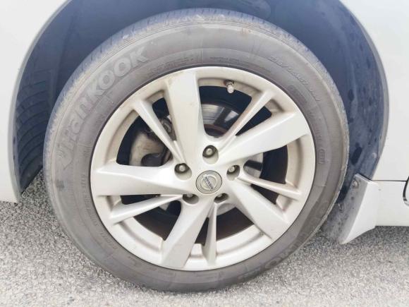 [广州·粤A] 二手日产天籁2014款 2.0L XL Upper科技版