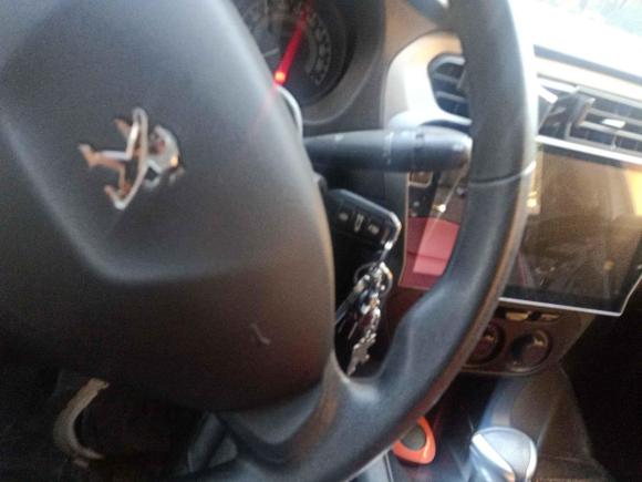 [苏州·苏E] 二手标致标致3012016款 1.6L 自动舒适版