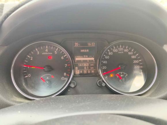 [南昌·赣A] 二手日产逍客2012款 2.0XV 雷 CVT 2WD