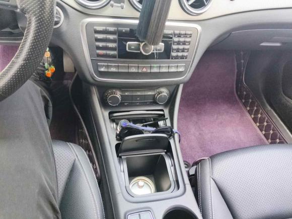 [杭州·浙A] 二手奔驰奔驰GLA2015款 GLA 220 4MATIC 时尚型