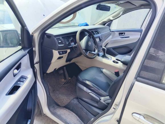 [上海·沪C] 二手华颂华颂72015款 2.0T 自动舒适型